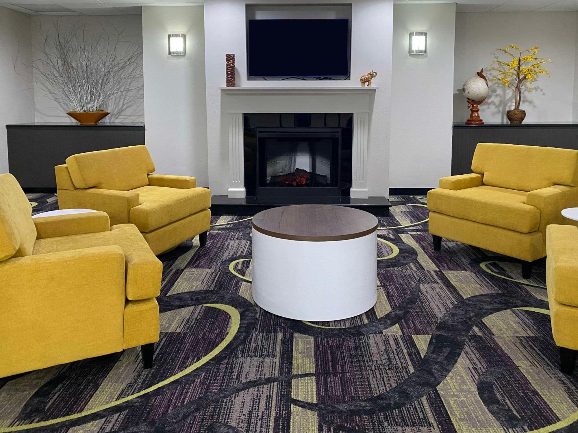 Mainstay Suites Conover-Hickory Exterior foto